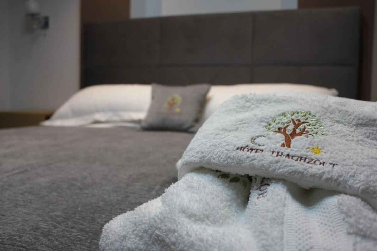 Hotel Thaghzout Tizi Ouzou Exteriör bild